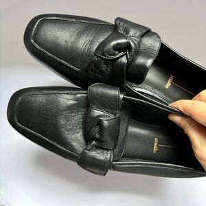 Black Suede Studio Loafer With‎ Bows In Black Buttersoft leather Sz 37.5/US7.5
